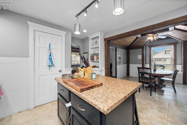 303 Moore Avenue, Bellevue, OH 44811