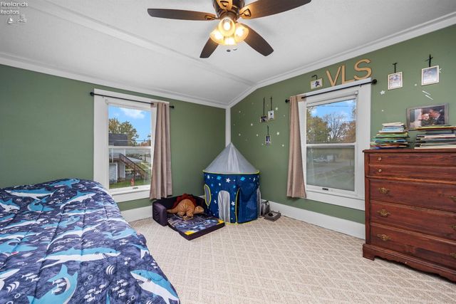 303 Moore Avenue, Bellevue, OH 44811