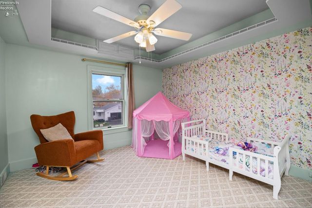 303 Moore Avenue, Bellevue, OH 44811