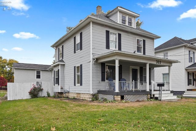 303 Moore Avenue, Bellevue, OH 44811