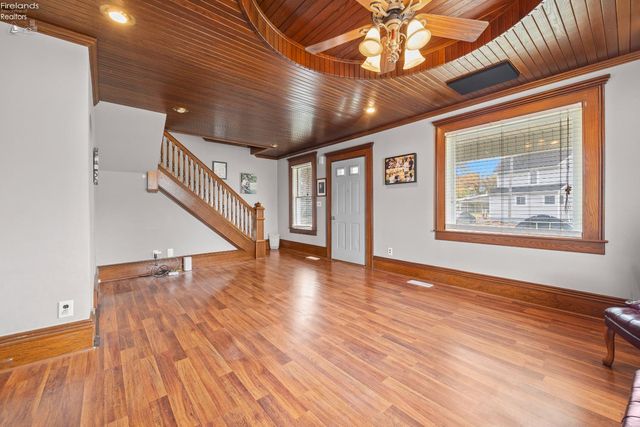 303 Moore Avenue, Bellevue, OH 44811