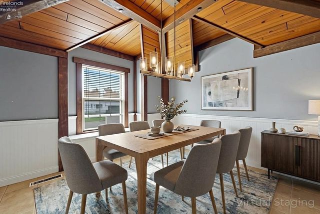 303 Moore Avenue, Bellevue, OH 44811