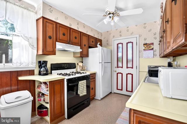 2208 STANWOOD ST, Philadelphia, PA 19152