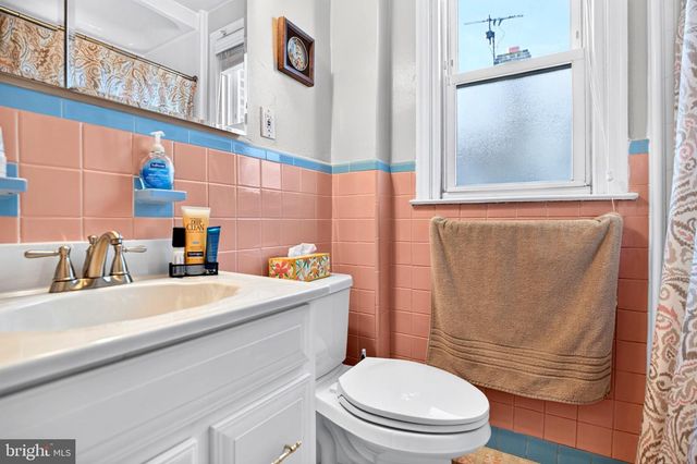 2208 STANWOOD ST, Philadelphia, PA 19152