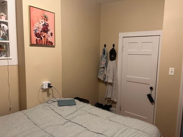 16 Wave Way 1, Winthrop, MA 02152