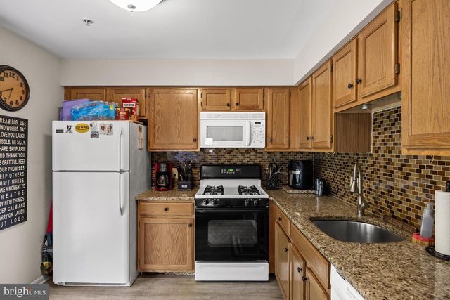 116 WILDFLOWER PL, Delran, NJ 08075