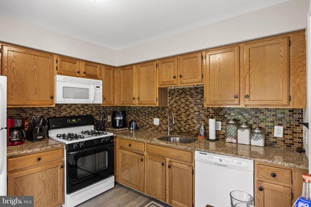 116 WILDFLOWER PL, Delran, NJ 08075
