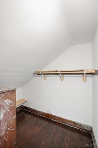 120 W Seventy Second Street, Cincinnati, OH 45216