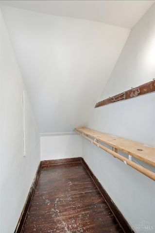 120 W Seventy Second Street, Cincinnati, OH 45216