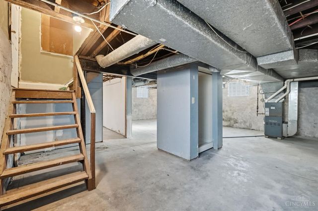 120 W Seventy Second Street, Cincinnati, OH 45216