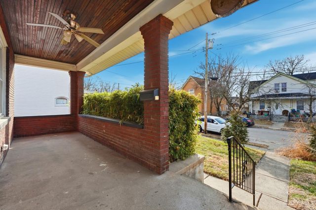 120 W Seventy Second Street, Cincinnati, OH 45216