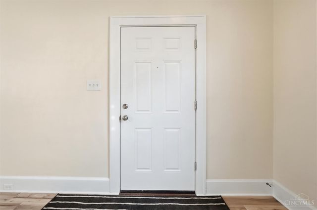 120 W Seventy Second Street, Cincinnati, OH 45216