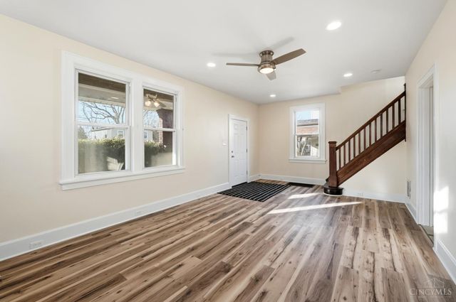 120 W Seventy Second Street, Cincinnati, OH 45216