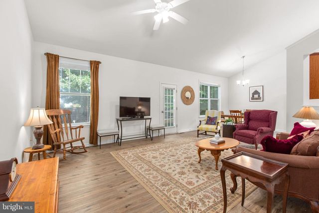 211 MEADOW AVENUE, Colonial Beach, VA 22443