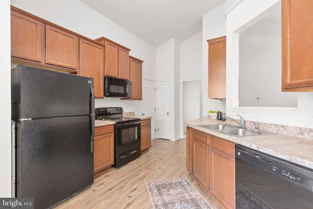 211 MEADOW AVENUE, Colonial Beach, VA 22443