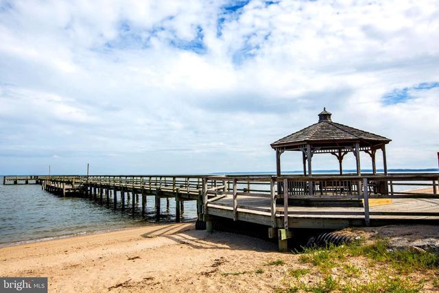 211 MEADOW AVENUE, Colonial Beach, VA 22443