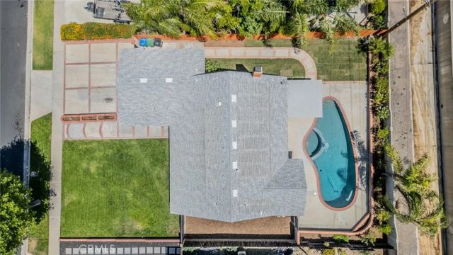 418 Raymor Avenue, Corona, CA 92879