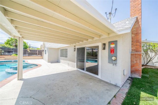 418 Raymor Avenue, Corona, CA 92879