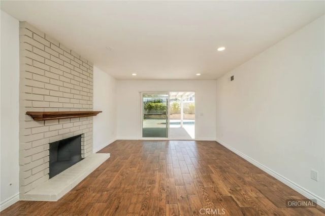 418 Raymor Avenue, Corona, CA 92879