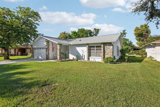 11211 ROLLINGWOOD DRIVE, Port Richey, FL 34668