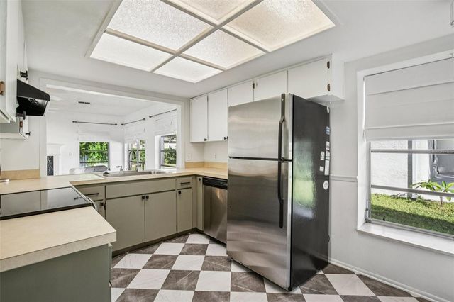 11211 ROLLINGWOOD DRIVE, Port Richey, FL 34668