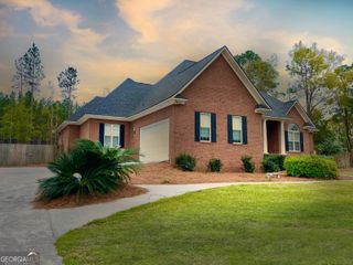 225 Wellington Circle, Statesboro, GA 30458