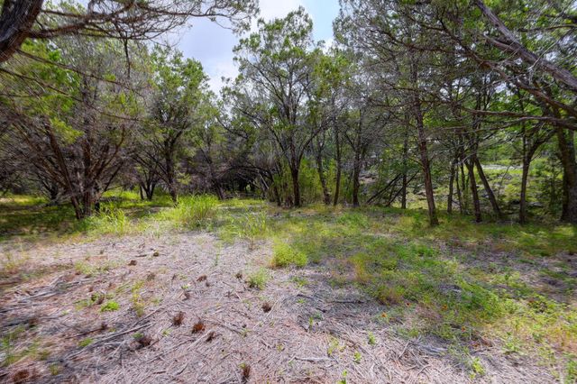 401 Mountain Crest DR, Wimberley, TX 78676