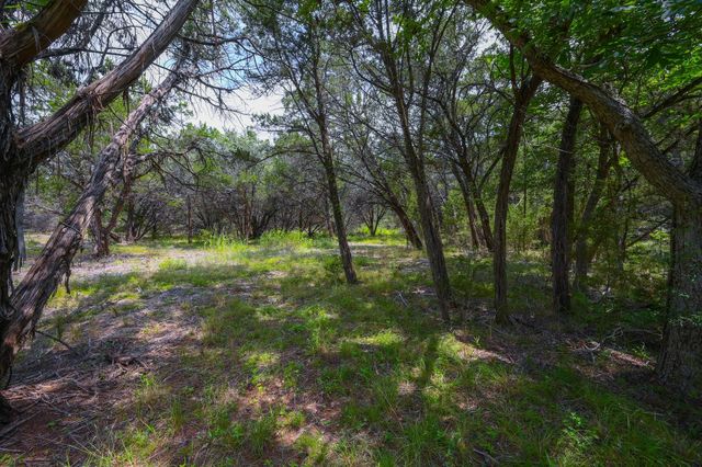 401 Mountain Crest DR, Wimberley, TX 78676