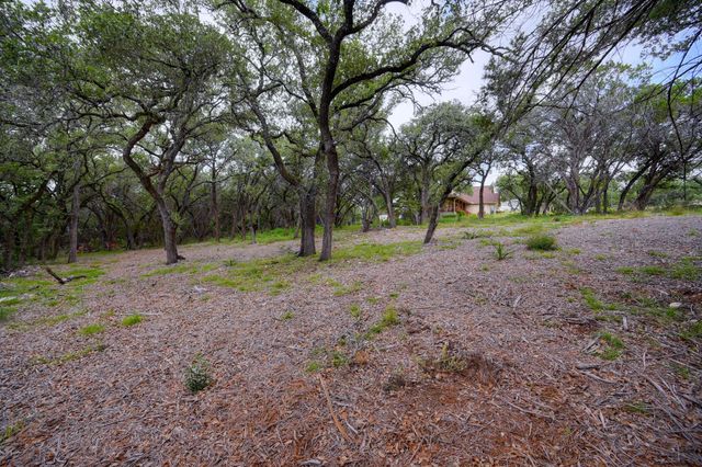 401 Mountain Crest DR, Wimberley, TX 78676