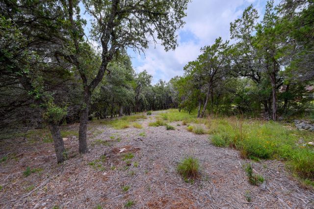 401 Mountain Crest DR, Wimberley, TX 78676