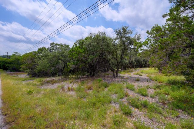 401 Mountain Crest DR, Wimberley, TX 78676