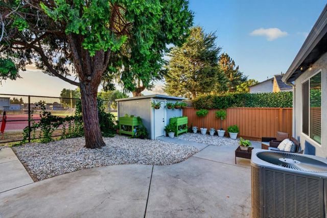 283 Vineyard Drive, San Jose, CA 95119