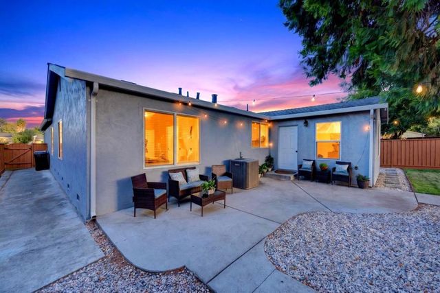 283 Vineyard Drive, San Jose, CA 95119