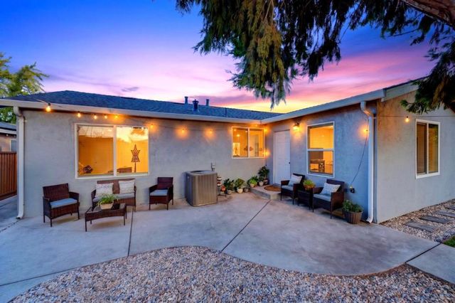 283 Vineyard Drive, San Jose, CA 95119
