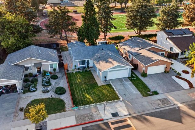 283 Vineyard Drive, San Jose, CA 95119