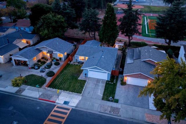 283 Vineyard Drive, San Jose, CA 95119