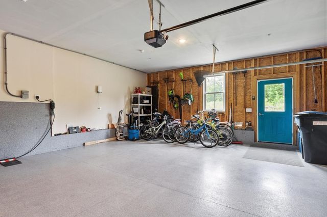 5 Powell St B, Harvard, MA 01451