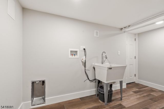 895 Port Reading Ave, Woodbridge Twp., NJ 07064