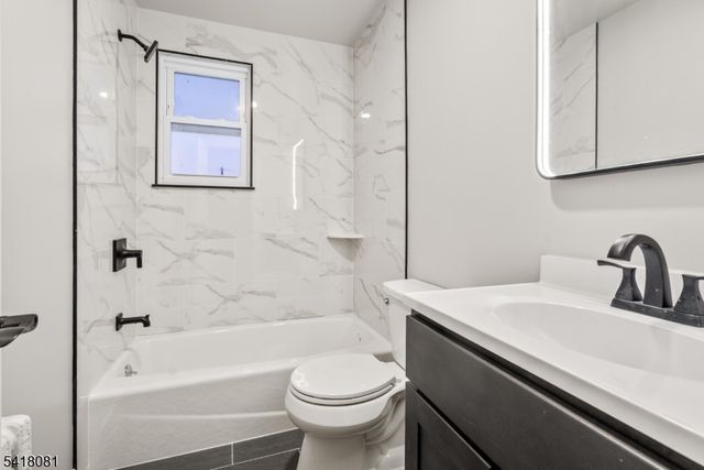 895 Port Reading Ave, Woodbridge Twp., NJ 07064