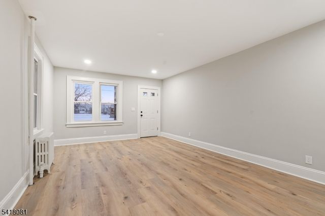 895 Port Reading Ave, Woodbridge Twp., NJ 07064