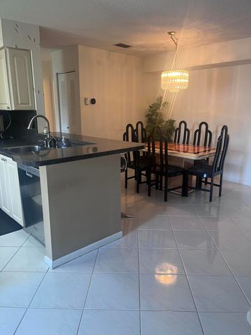 14887 Bal Moral Lane 204, Delray Beach, FL 33446