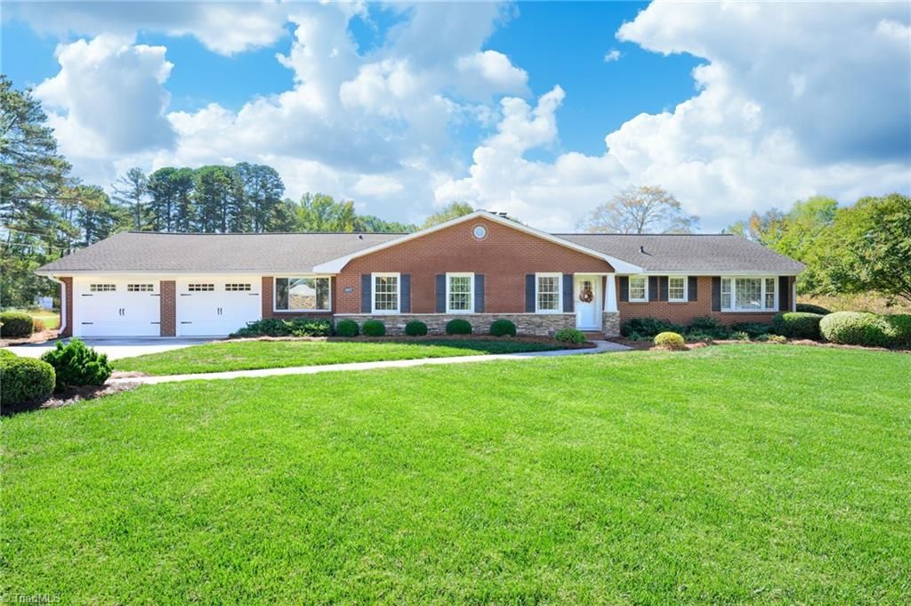 1497 Friedberg Church Road, Winston-salem, NC 27127