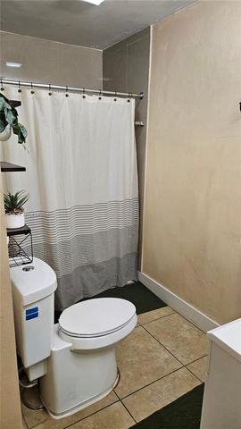 965 NE 146th St B, North Miami, FL 33161