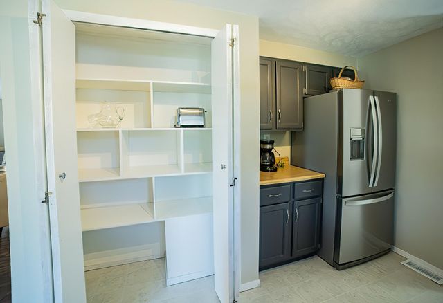 1525 Lenox Road Se, City Of Grand Rapids, MI 49506