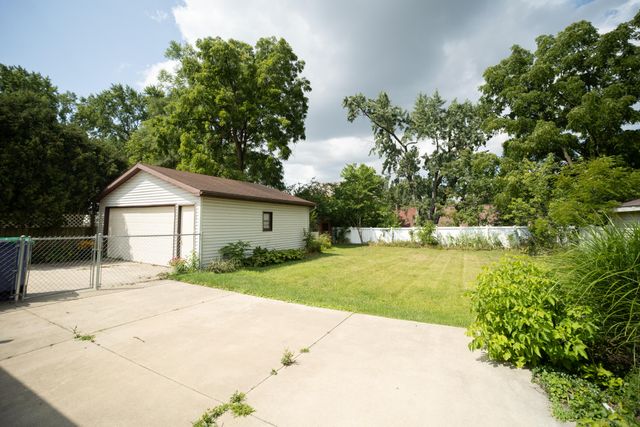 1525 Lenox Road Se, City Of Grand Rapids, MI 49506