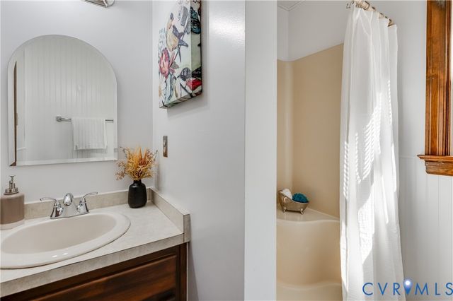 7715 Lampworth Pl, Henrico, VA 23231