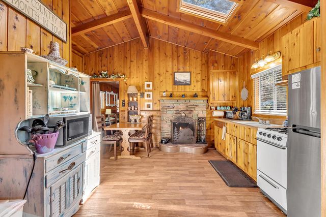 53460 Tollgate Road, Idyllwild, CA 92549