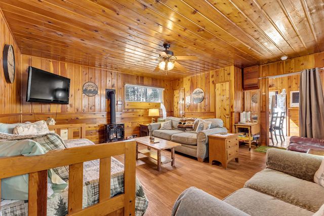 53460 Tollgate Road, Idyllwild, CA 92549