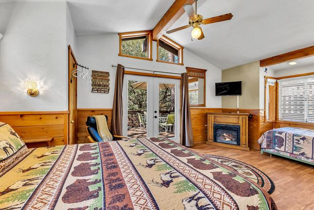 53460 Tollgate Road, Idyllwild, CA 92549