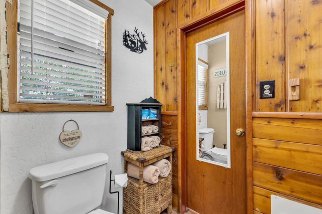 53460 Tollgate Road, Idyllwild, CA 92549